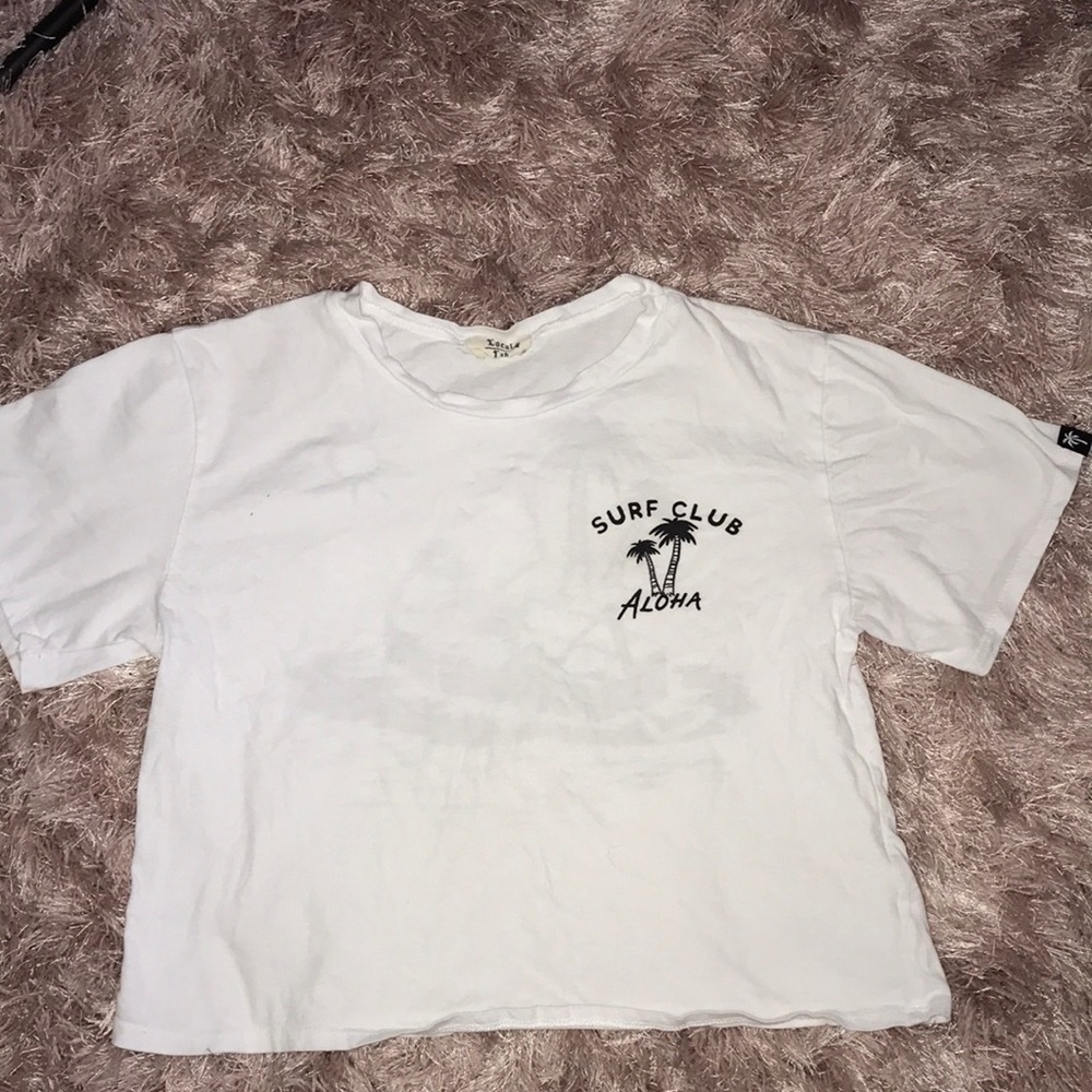 Cropped tee